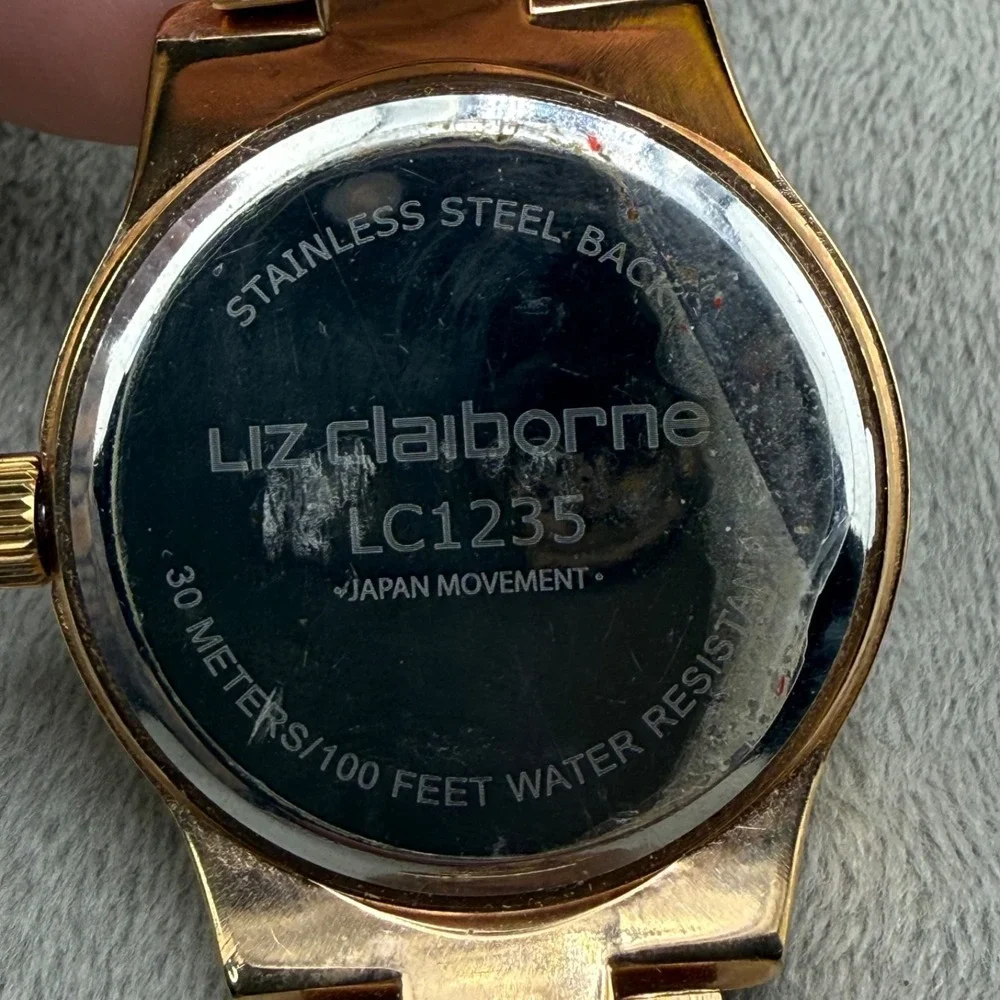 Vintage Men's Liz Claiborne Watch Gold Tone NONWORKING